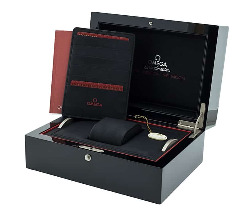 Omega Speedmaster Dark Side of the Moon 311.92.44.51.01.003